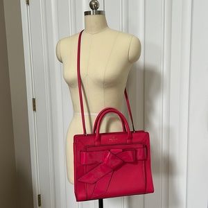 Kate Spade, New York “bow valley” Rosa satchel pebbles & patient leather. Gorg!